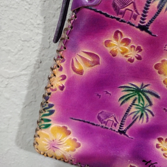 🌺🌴 Aloha From Hawaii Genuine Leather Handtooled Crossbody Bag - Picture 5 of 10